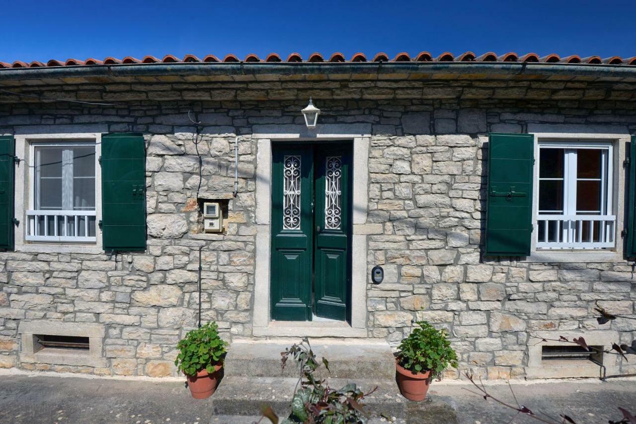 Mikroulis Residence Mastoratika Exterior foto